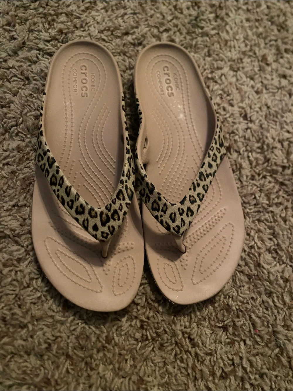 CROCS Leopard Strap Flip Flop in Gold